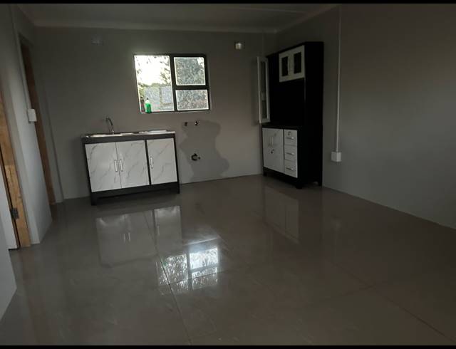 13 BEDROOM FREESTANDING FOR SALE IN HOWICK WEST